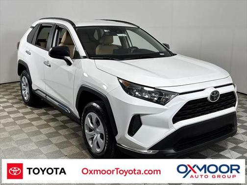 2020 Toyota RAV4 LE