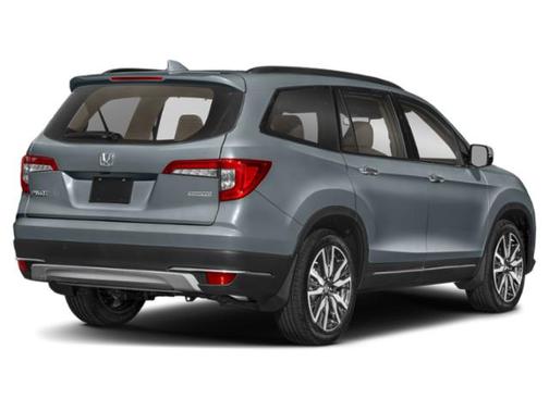 Sonic Gray Pearl 2022 Honda Pilot Touring 8-Passenger