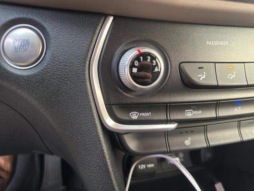 2020 Hyundai SANTA FE SEL 2.4