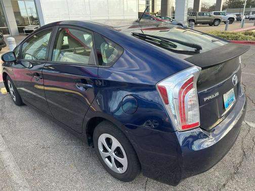 2014 Toyota Prius Two