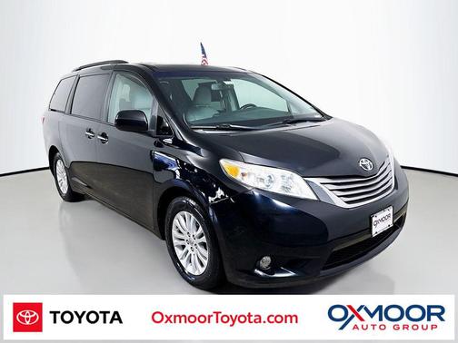 2016 Toyota Sienna XLE