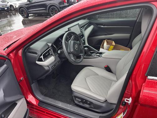Supersonic Red 2023 Toyota Camry SE