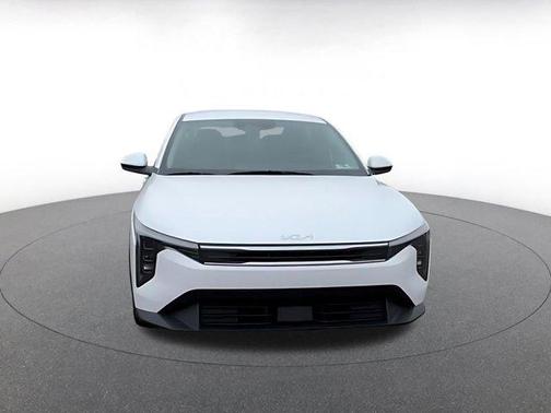 Snow White Pearl 2025 Kia K4 LXS