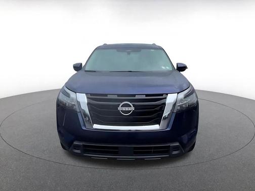 Deep Ocean Blue Pearl 2025 Nissan Pathfinder SV FWD