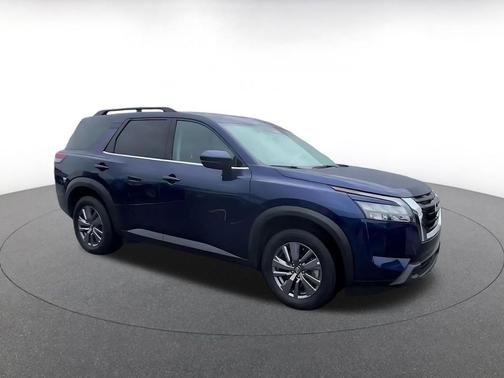 Deep Ocean Blue Pearl 2025 Nissan Pathfinder SV FWD