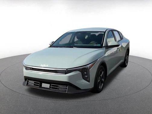 Morning Haze 2025 Kia K4 LXS