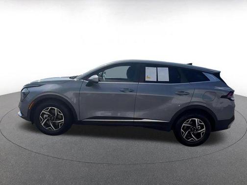 Everlasting Silver 2025 Kia Sportage LX