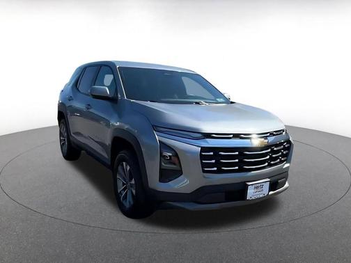 Sterling Gray Metallic 2025 Chevrolet Equinox 1LT