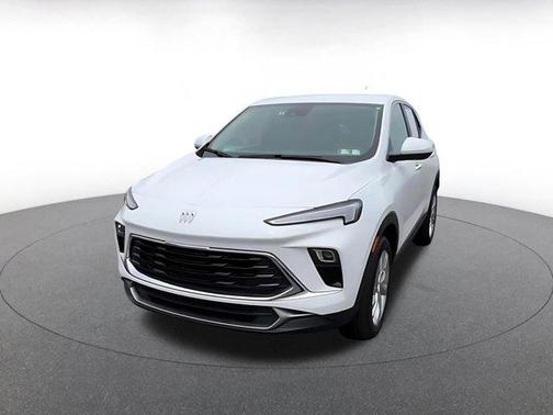 Summit White 2025 Buick Encore GX Preferred