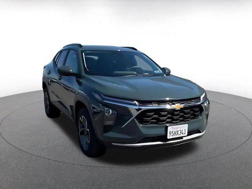 Cypress Gray 2025 Chevrolet Trax LT