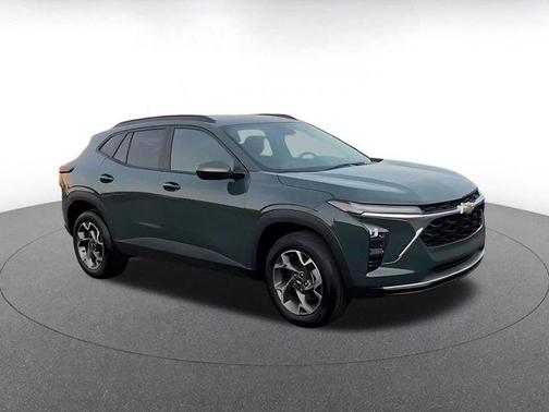 Cypress Gray 2025 Chevrolet Trax LT