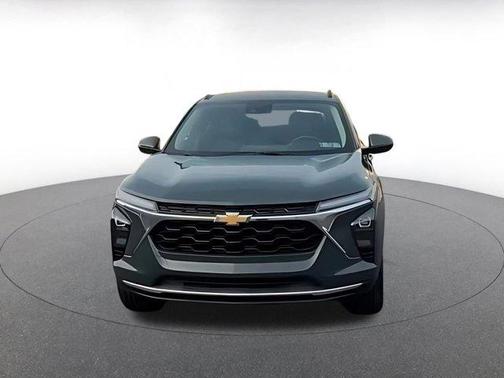 Cypress Gray 2025 Chevrolet Trax LT