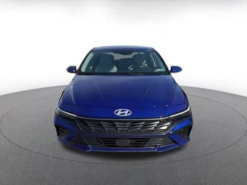 2025 Hyundai ELANTRA HEV Limited