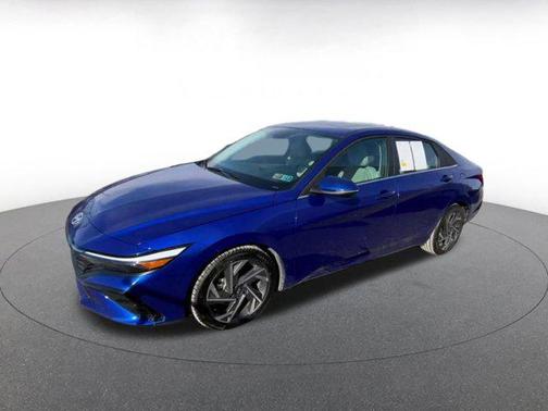 2025 Hyundai ELANTRA HEV Limited