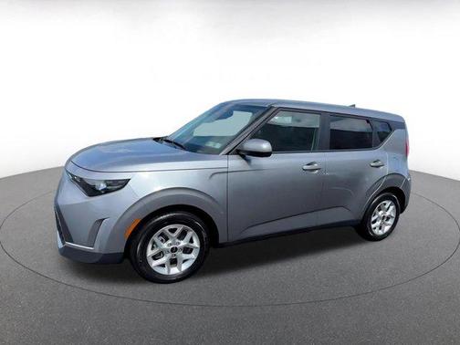 Steel Gray 2025 Kia Soul LX