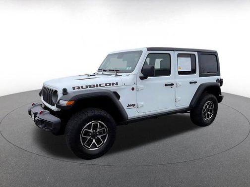 Bright White Clearcoat 2025 Jeep Wrangler Rubicon