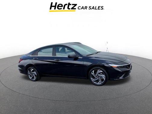 Abyss Black 2025 Hyundai ELANTRA SEL