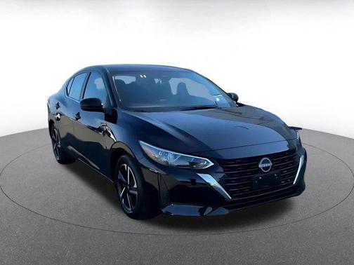 Super Black 2025 Nissan Sentra SV