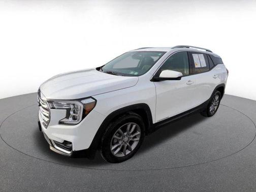 Summit White 2024 GMC Terrain SLT