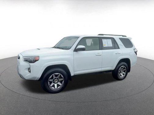 2024 Toyota 4Runner TRD Off Road