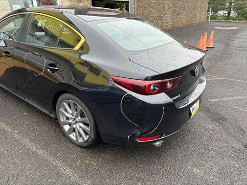 2024 Mazda Mazda3 FWD w/Preferred Package
