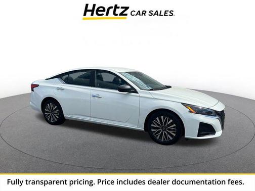 Glacier White 2025 Nissan Altima SV FWD