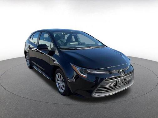 Black 2025 Toyota Corolla LE