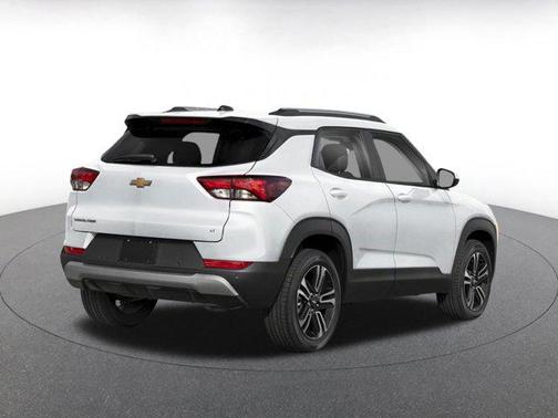 Summit White 2025 Chevrolet Trailblazer LT