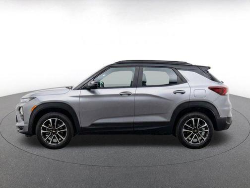 Sterling Gray Metallic 2025 Chevrolet Trailblazer LT
