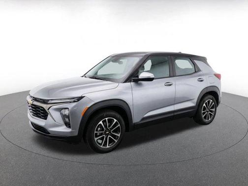 Sterling Gray Metallic 2025 Chevrolet Trailblazer LT