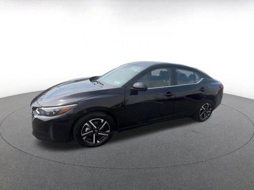 Super Black 2025 Nissan Sentra SV