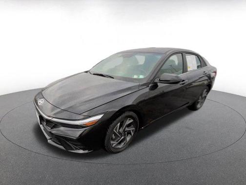 2025 Hyundai ELANTRA HEV Limited