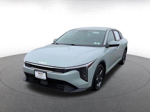 Morning Haze 2025 Kia K4 LXS