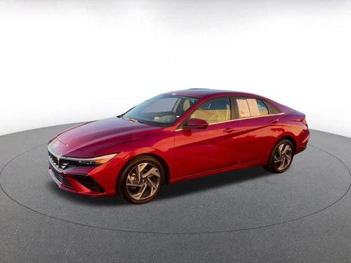 2025 Hyundai ELANTRA SEL