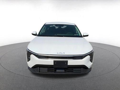Snow White Pearl 2025 Kia K4 LXS