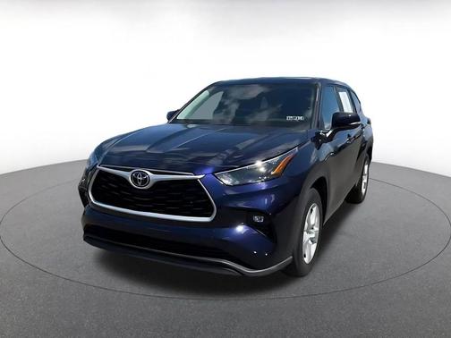Blueprint 2025 Toyota Highlander LE