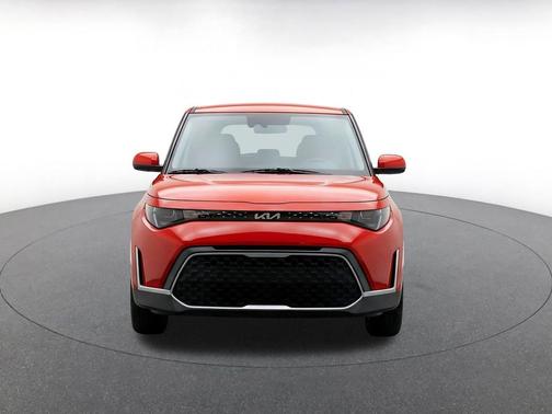 Inferno Red 2025 Kia Soul LX