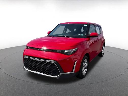 Inferno Red 2025 Kia Soul LX