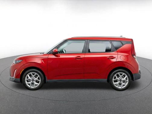 Inferno Red 2025 Kia Soul LX
