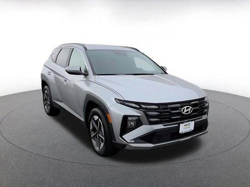 Shimmering Silver 2025 Hyundai TUCSON SEL