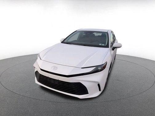 Ice Cap 2025 Toyota Camry LE