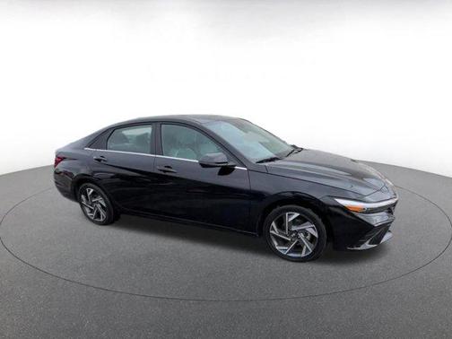 2025 Hyundai ELANTRA HEV Limited