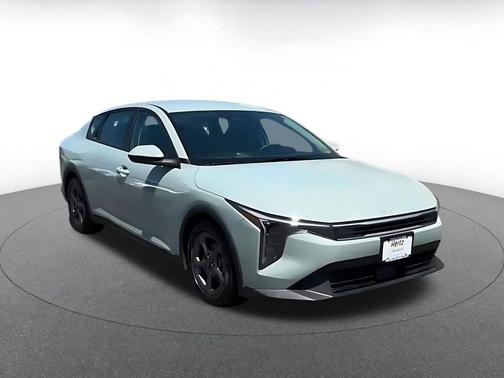 Morning Haze 2025 Kia K4 LXS