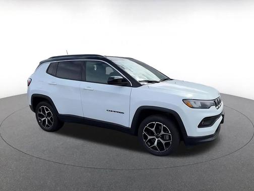 Bright White Clearcoat 2025 Jeep Compass Limited