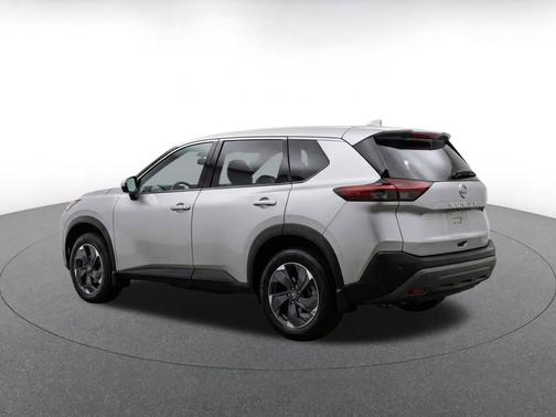 Brilliant Silver Metallic 2025 Nissan Rogue SV