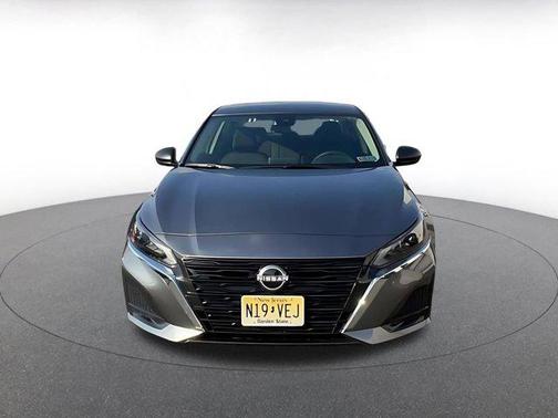 Gun Metallic 2025 Nissan Altima SV FWD