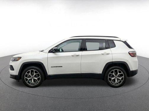 Bright White Clearcoat 2025 Jeep Compass Limited