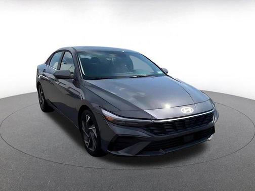 Ecotronic Gray 2025 Hyundai ELANTRA SEL