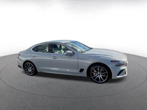 2025 Genesis G70 2.5T RWD