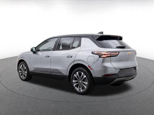 Sterling Gray Metallic 2025 Chevrolet Equinox 1LT